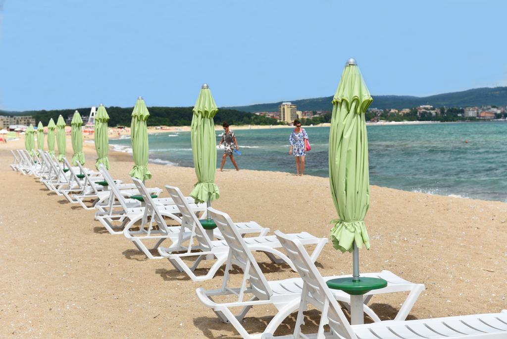 Villas Holidays Primorsko Bagian luar foto